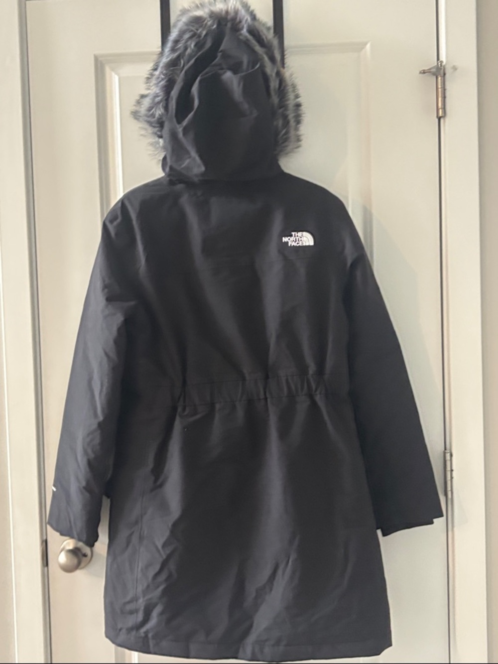 The North Face Womens Arctic Parka - Picture 16 of 16